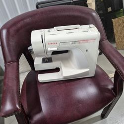 Singer Sewing Machine