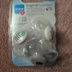 Baby Pacifiers 