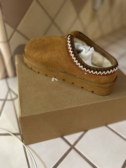 XIXITIAO Womenโs Fuzzy platform slip-On Ankle Boots . 6 1/2