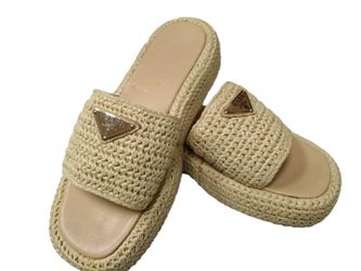 Prada Raffia Beige / Tan
