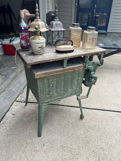 Antique Washing Machine - Bar Cart!