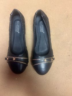NWT Via PINKY Black Ballet Flats - Size 9 - Brand New in Box