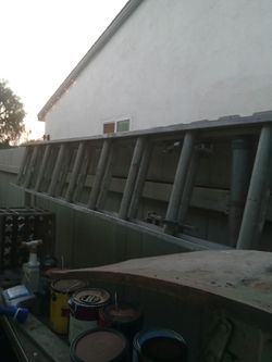 Exsten tion ladder