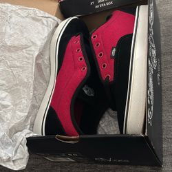 Brand New AV Era Vans