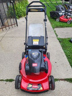 Lawnmover Toro Self Propelled In Excellents Conditions