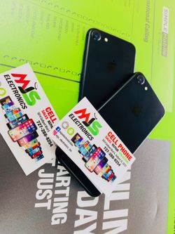 IPHONE 7 32GB UNLOCKED