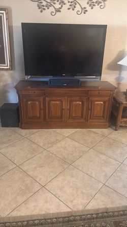 TV stand