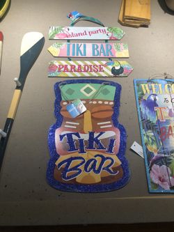 Tiki Patio Decor