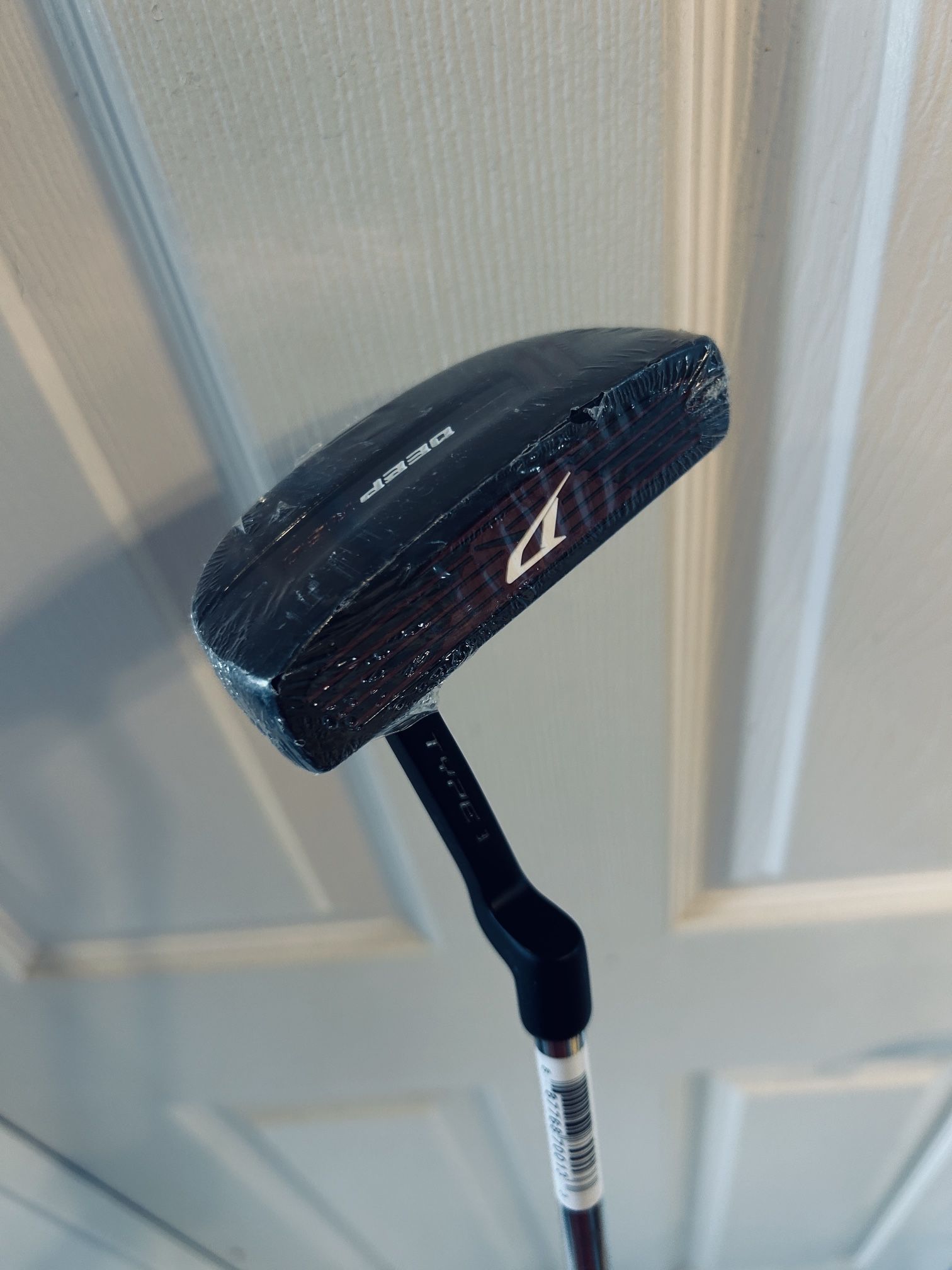 Brand New Wilson Deep Red Mallet Putter
