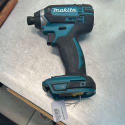 Makita XDT11 Drill 