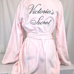 NWT Victoria Secret Robe