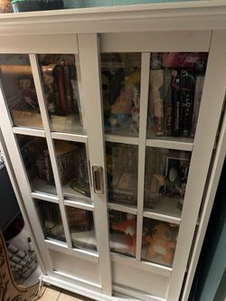 White bookcase