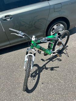 Genesis mountain bike