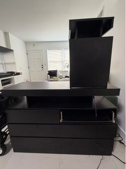 FREE! Black Dresser with lights