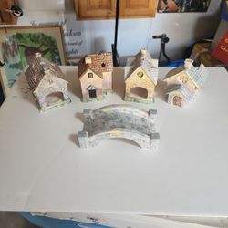 Ceramic Candle Village Set Brand New 5 Piece 