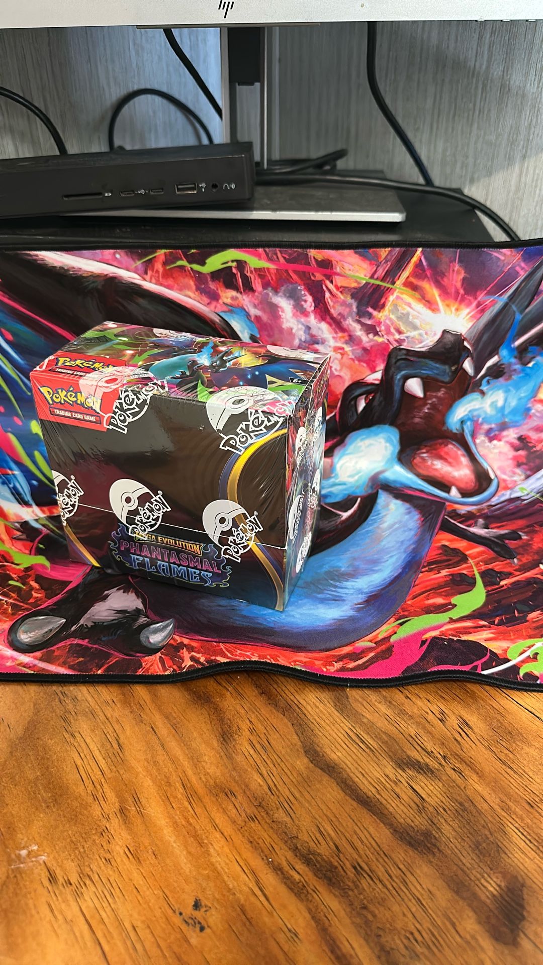 Phantasmal flames Booster Box