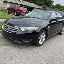 2013 Ford Taurus