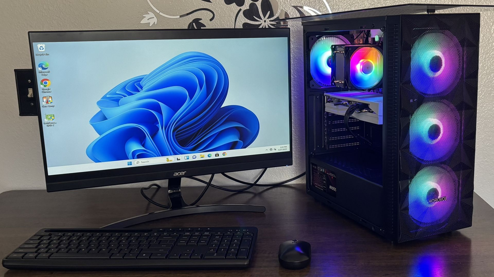 Gaming Pc, Complete Set, Or Pc Only. HABLO ESPANOL. No TRADES. CASH ONLY