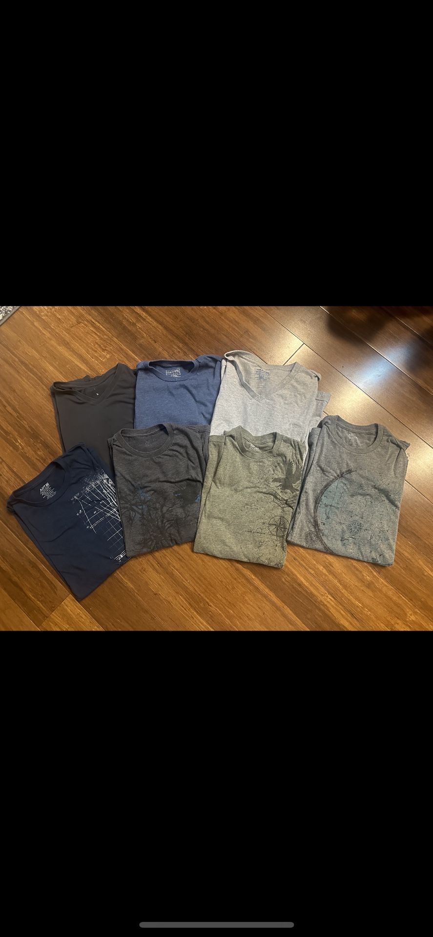 7 T Shirts (stain Free/ clean/pet And Smoke Free 