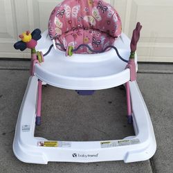 Baby Walker In Like New Conditions $25  Pick Up Only Bonanza and Lamb 