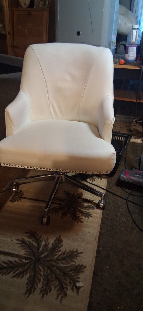 White Leather Office Chair
