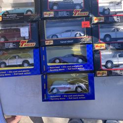 Die Cast maisto Cars -New In Box