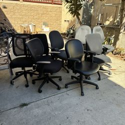 Office Chairs / Gaming Chairs