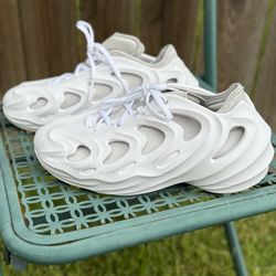 Adidas Men’s Original adiFOM Q -Size 7