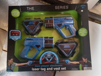 Laser tag and vest set
