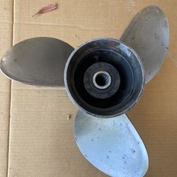 Stainless Prop 15 x 17 OMC 391290