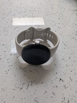 Google pixel smart watch 2