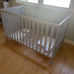 IKEA Sundvik Crib/Toddler Bed In FANTASTIC condition (without mattress)