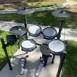 Electric Drum Set