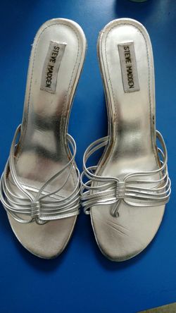 Graduation Or Wedding? Steve Madden Silver Wedge - Size 10