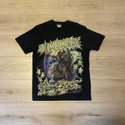 Size Medium - Lemonade Junkie Among The Stars Tee Black Yellow (NEW WITH TAGS)