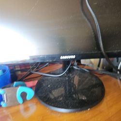 Curved Monitor