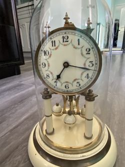 Schatz Clock Jahresuhrenfabrik 49