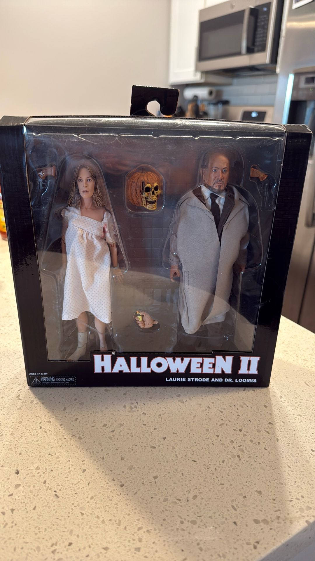 Halloween II Laurie Strode & Dr. Loomis (NECA)