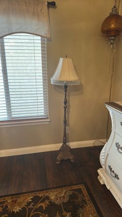 Tall lamp