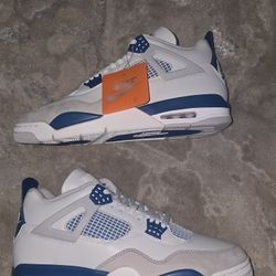 Nike Jordan 4 Retro "Military Blue"