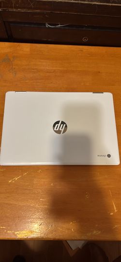 Hp foldable touchscreen laptop with charger. I can take cash only