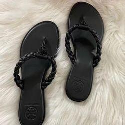 Troy Burch sandals 8.5 ( new condition)