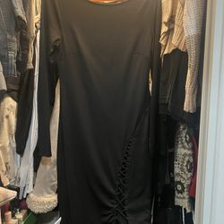 Black Dres With Open Slit 