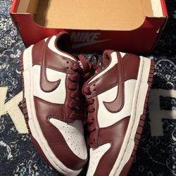 Nike Dunk Low 