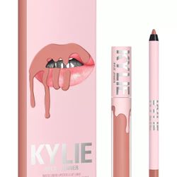 Kylie Lip Kit - BARE 700