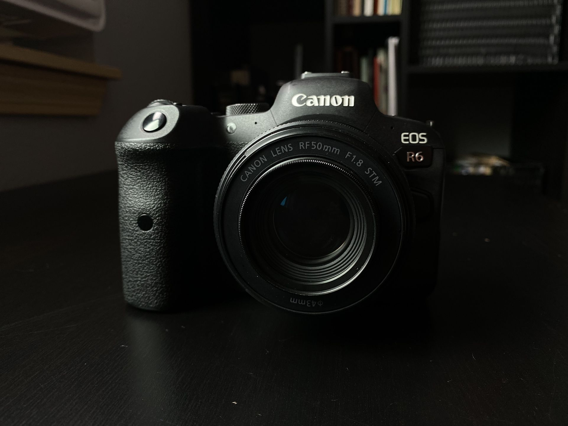 CANON EOS R6 & RF 50MM F1.8- PENDING
