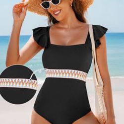 Swimsuir
