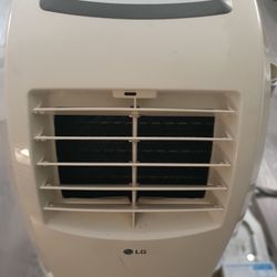 LG 10000 BTU Portable AC Unit