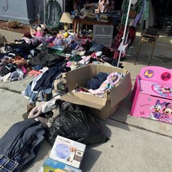 GARAGE SALE 4/4