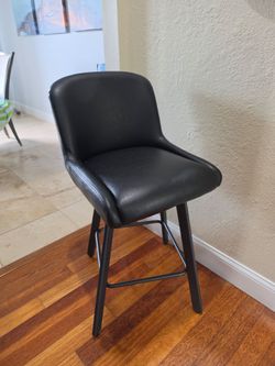 3x Black  Leather Bar Stool